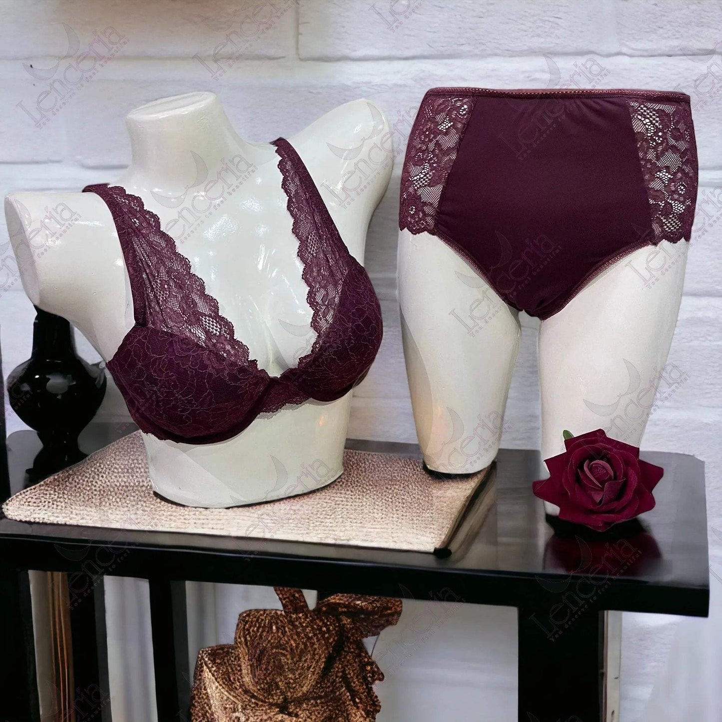 Cheriee Cimarra maroon set single padded - extremely elegant (c79b)